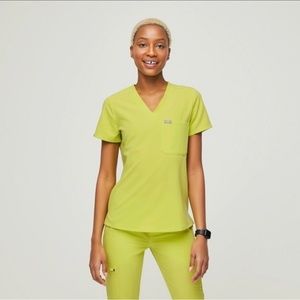 Figs Limited edition citrine scrub set
